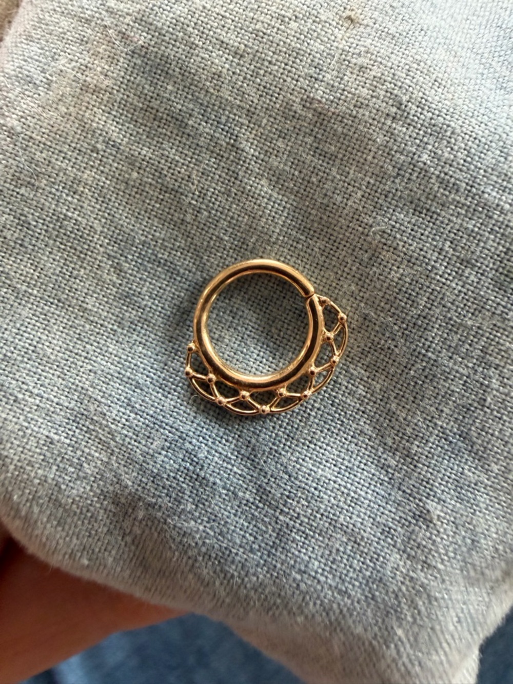 Septum ring gold with lace pattern 8mm 16g